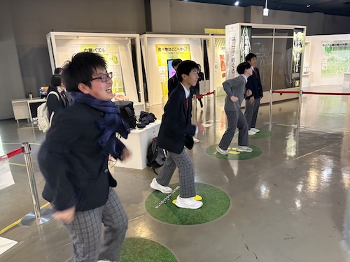 ３年生　校外探究活動